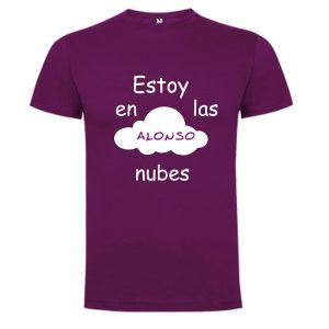 camiseta-morada-estoy-en-las-nubes